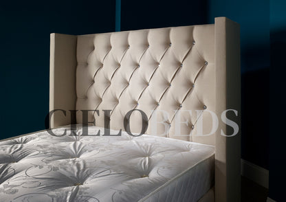 Skylar Winged Bed