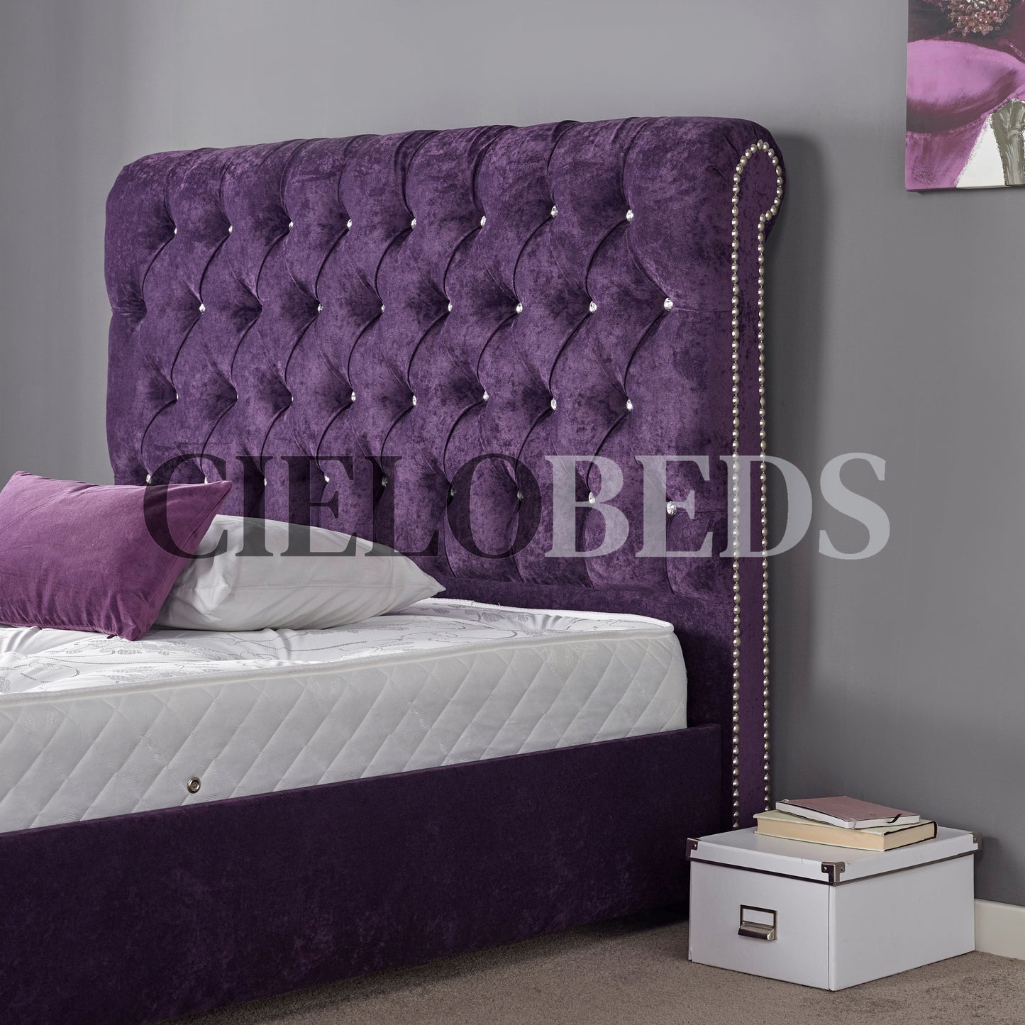 Clarissa Sleigh Bed